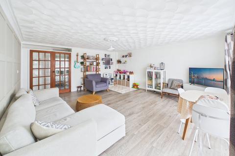 2 bedroom terraced bungalow for sale, Lidford Tor Avenue, Roselands, Paignton