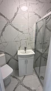 3 bedroom semi-detached house to rent, 3 Bedroom Brand New House For Rent London, N9