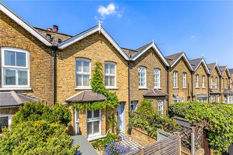Beverley Cottages, London, SW15