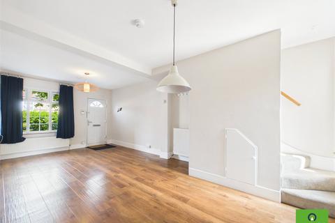 3 bedroom house to rent, Abbs Cross Lane, Hornchurch RM12