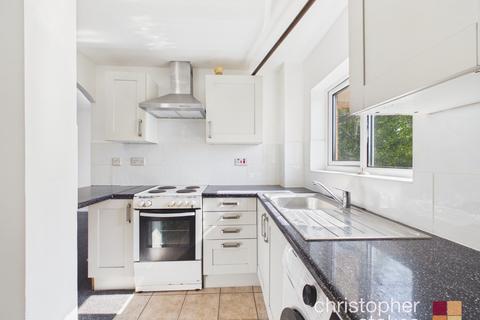 1 bedroom flat to rent, Chaffinch Close, London, Greater London, N9 8UG