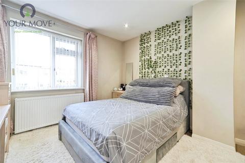 3 bedroom semi-detached house for sale, Exley Avenue, West Yorkshire BD21