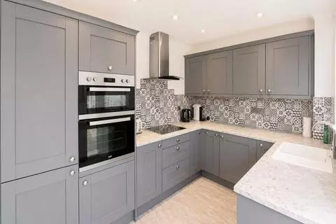 3 bedroom end of terrace house for sale – pohled 5