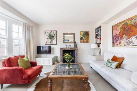3 bedroom apartment to rent, Tite Street, London