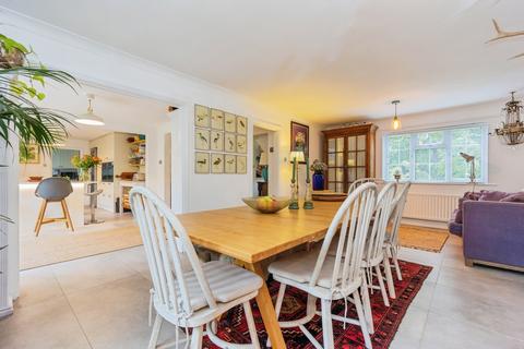 5 bedroom detached house for sale, Broomfield Close, Chelford, Macclesfield, Cheshire, SK11