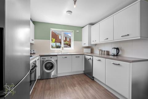 3 bedroom detached house for sale, Crump Way, Evesham WR11