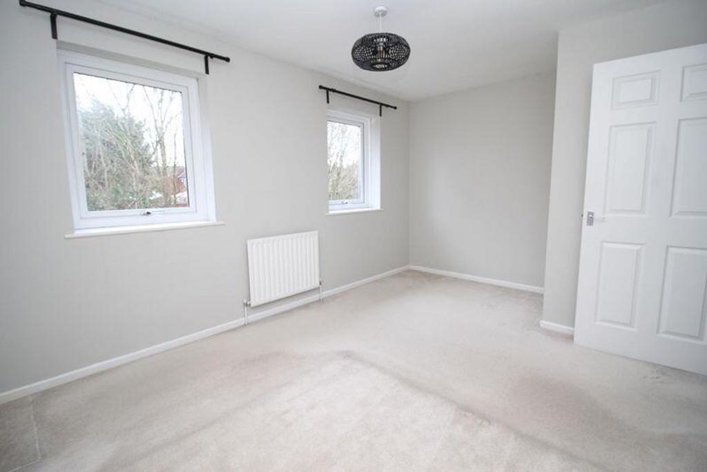 House in Southampton, Chartwell Green, West End - View 4