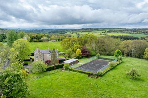 5 bedroom detached house for sale, Vindomora Road, Consett DH8