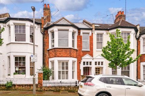 Garfield Road, London SW11