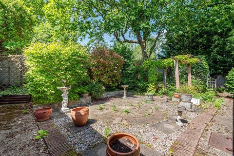3 bedroom detached bungalow for sale, Jubilee Lane, Farnham