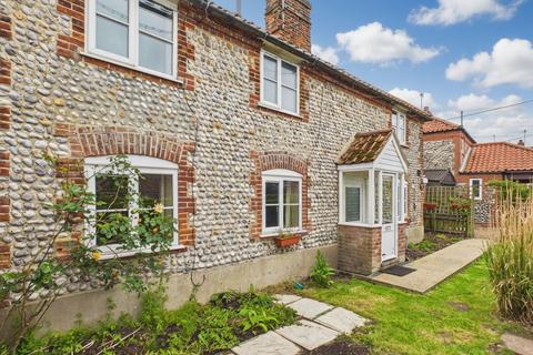 2 bedroom detached house for sale, Old Turnpike Road, Roughton, NR11