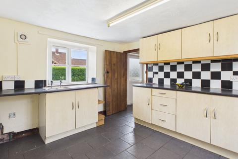 2 bedroom detached house for sale, Old Turnpike Road, Roughton, NR11