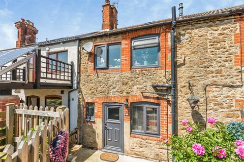 2 bedroom terraced house for sale, Westrop, Highworth, Swindon