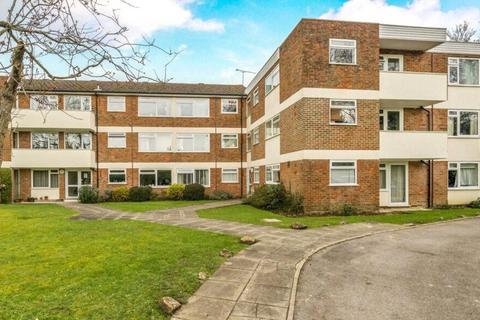 1 bedroom flat for sale, Warren Road, Guildford, Surrey, GU1