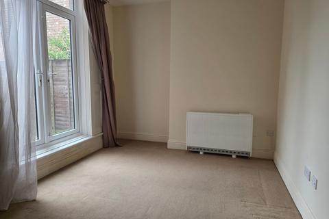 1 bedroom flat to rent, Park Road, Melton Mowbray, LE13