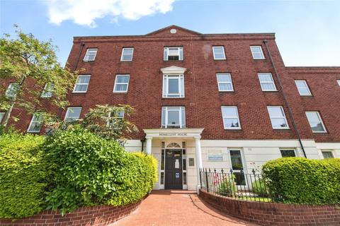 Flat - Alphington Street, Exeter, Devon, EX2