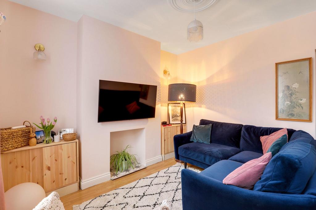 House in Nottingham, Sherwood - View 3