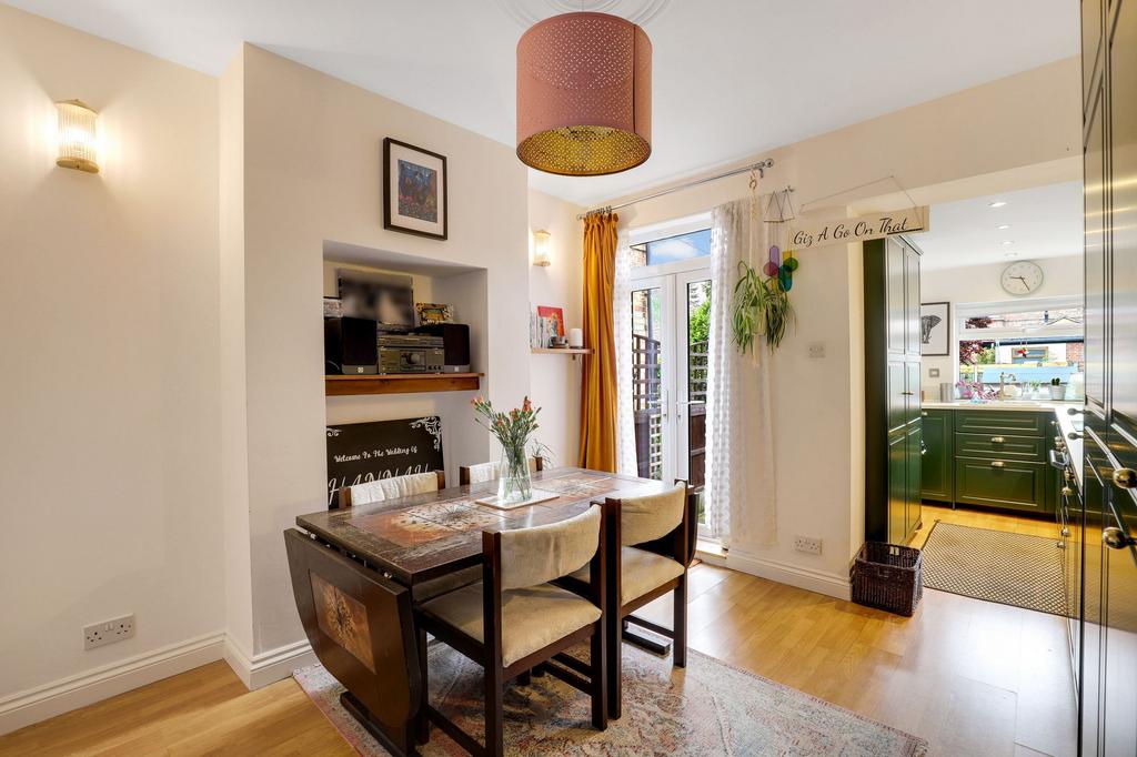House in Nottingham, Sherwood - View 4