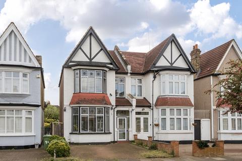 5 bedroom semi-detached house for sale, Arran Road, London