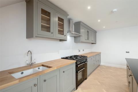 4 bedroom apartment for sale, High Street, Old Town, Edinburgh