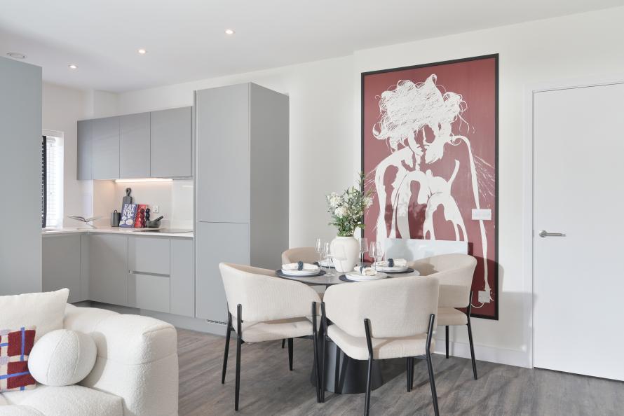 City Reach - Plot 6, 2 bedroom show apartment,...