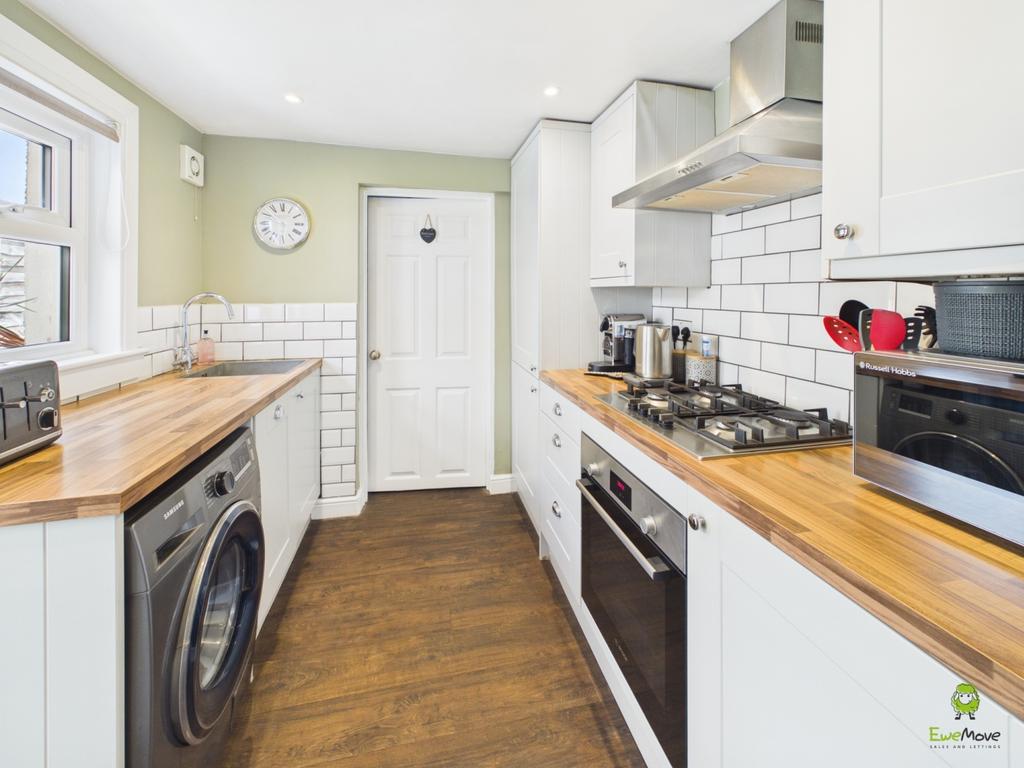 Presented by Robert at Ewe Move Bexleyheath and Dar