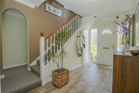 3 bedroom detached house for sale, West Temple Sheen, London, UK, SW14
