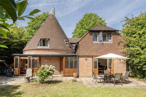 4 bedroom detached house for sale, St. Georges Road, Bromley