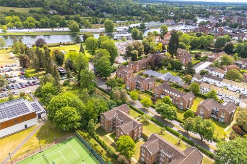 3 bedroom apartment for sale, Phyllis Court Drive, Oxfordshire RG9