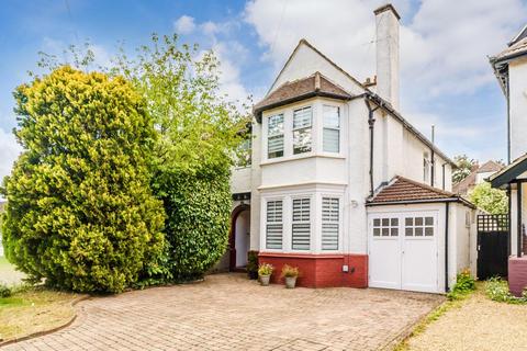 4 bedroom detached house for sale, Denham Road, Epsom