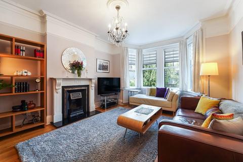 4 bedroom detached house for sale, Denham Road, Epsom