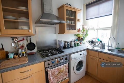 2 bedroom flat to rent, Musgrove Road, London, SE14
