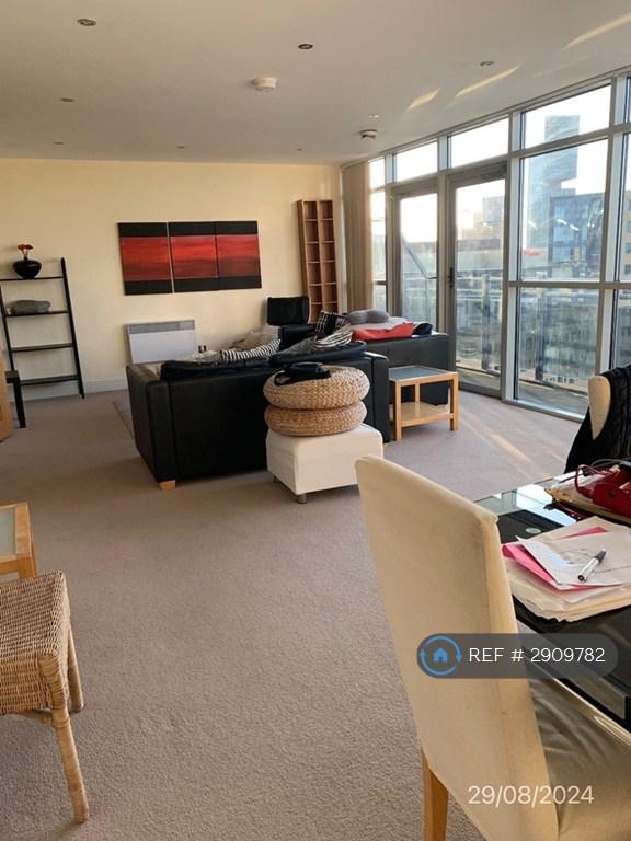 Apartment in London - View 3