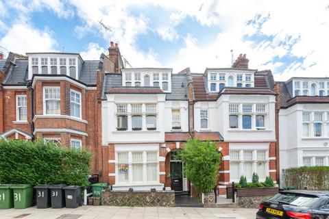 1 bedroom flat for sale, Glenmore Road, Belsize Park, London, NW3