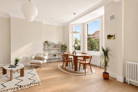 1 bedroom apartment for sale, Frognal, Hampstead, London, NW3