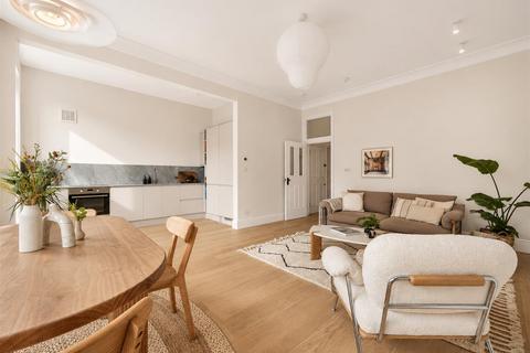 1 bedroom flat for sale, Frognal, Hampstead, NW3