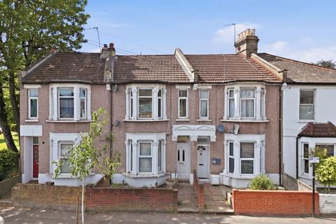 2 bedroom flat for sale, Shernhall Street, London E17