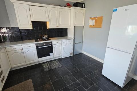 1 bedroom in a house share to rent, Farrar Street, Barnsley