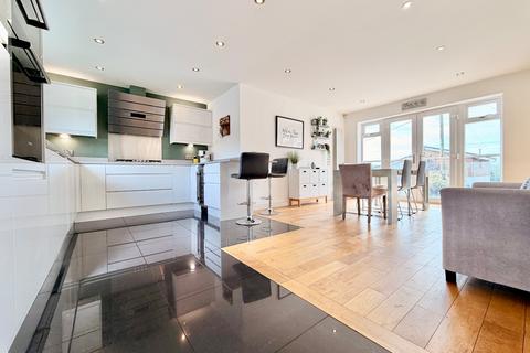 4 bedroom detached house for sale, Woodhill Avenue, Portishead, Bristol, Somerset, BS20