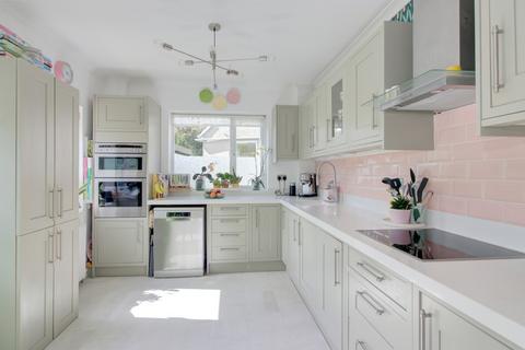 4 bedroom semi-detached house for sale, Clydesdale Road, Box SN13
