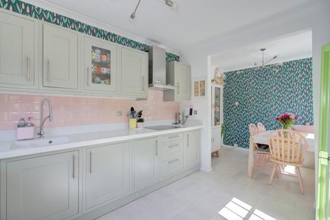 4 bedroom semi-detached house for sale, Clydesdale Road, Box SN13