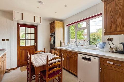 4 bedroom detached bungalow for sale, High Street, Dilton Marsh