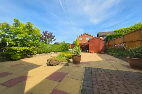 2 bedroom detached bungalow for sale, Selbourne Drive, Packmoor, Stoke-on-Trent