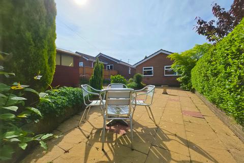 2 bedroom detached bungalow for sale, Selbourne Drive, Packmoor, Stoke-on-Trent