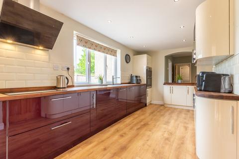 3 bedroom farm house for sale, Hondslough Lane, Frodsham
