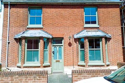 1 bedroom flat to rent, Lansdown Road, Canterbury CT1