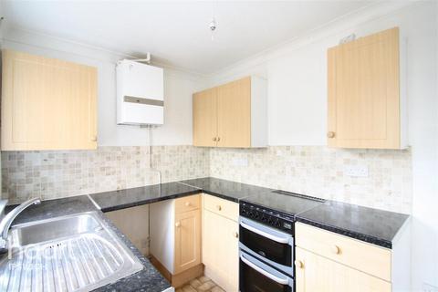 2 bedroom terraced house to rent, Brooks Hall Road, IPSWICH