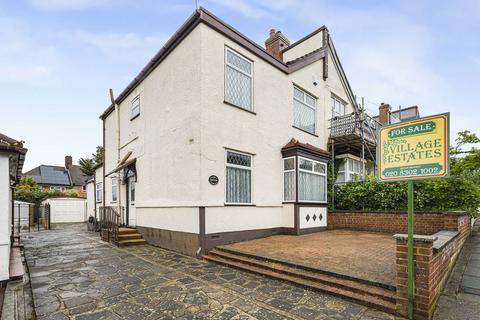 4 bedroom chalet for sale, Mainridge Road, Chislehurst