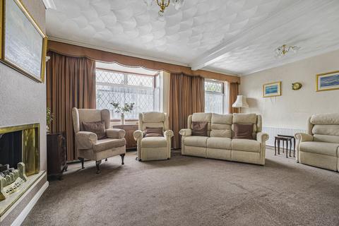 4 bedroom chalet for sale, Mainridge Road, Chislehurst