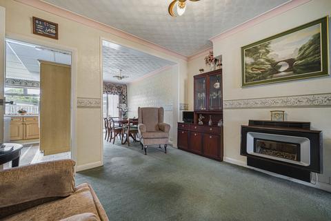 4 bedroom chalet for sale, Mainridge Road, Chislehurst